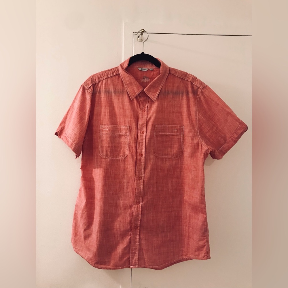 MEN SHORT SLEEVE BUTTON SHIRT